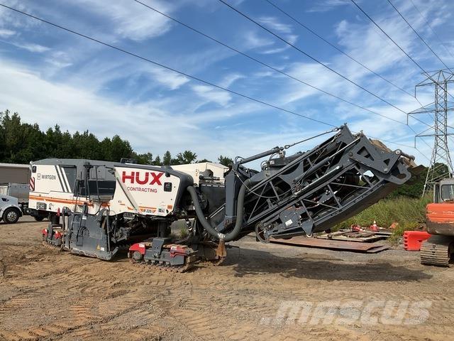 Wirtgen W220i Asfaltfrezen