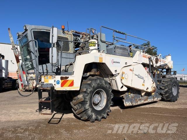 Wirtgen WR2400 Grondverdichtingsmachines