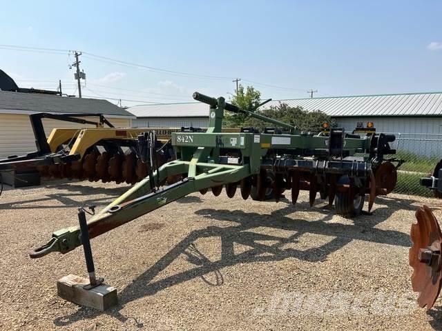 Wishek 842N Overige grondbewerkingsmachines en accessoires