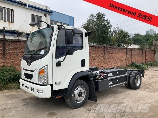 XCMG EAA114R Chassis met cabine