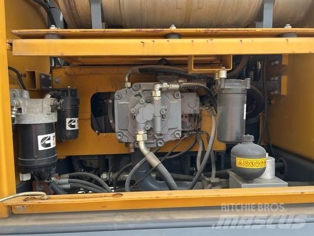 XCMG XE210U Rupsgraafmachines