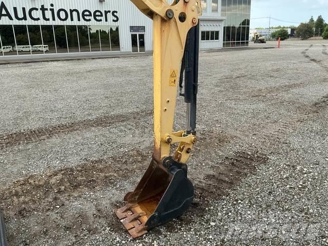 Yanmar B3-6A Rupsgraafmachines