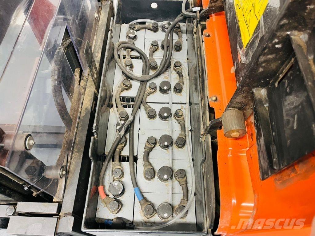 BT SPE160L Meeloop stapelaar