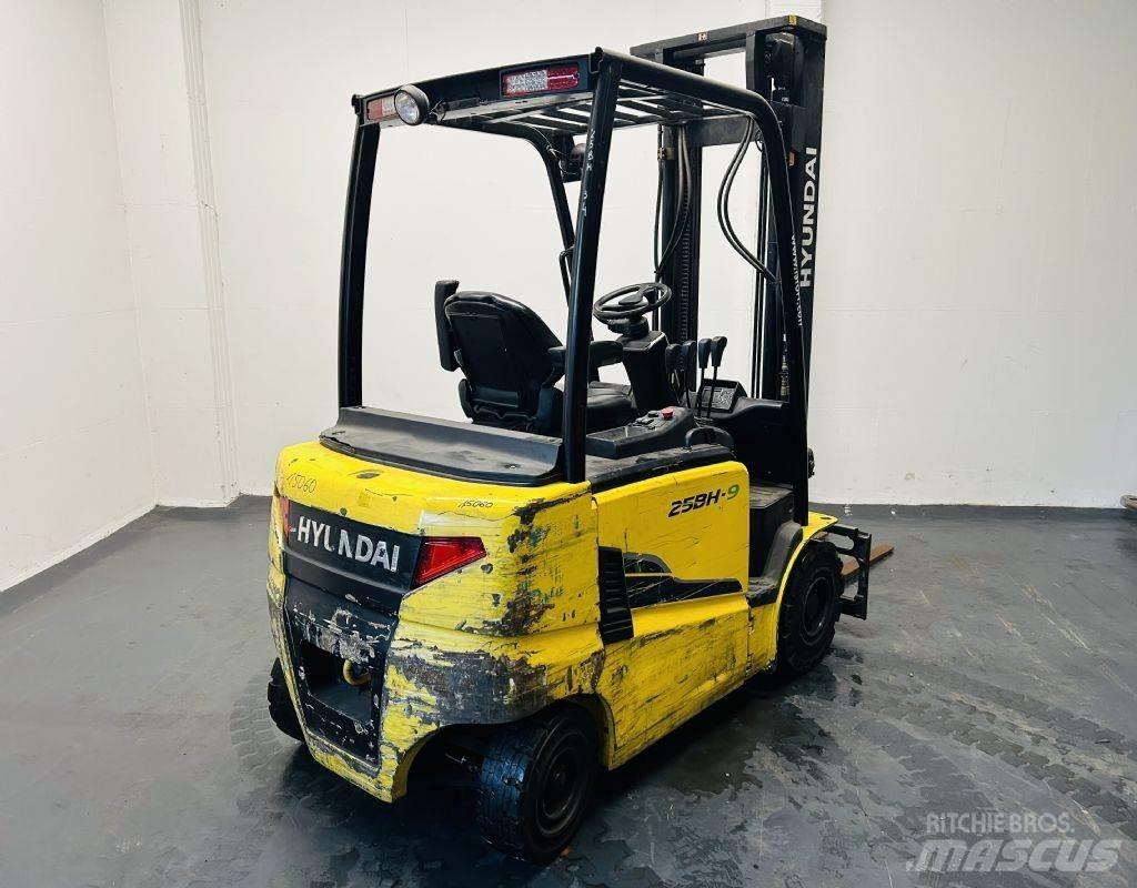 Hyundai 25BH-9 Elektrische heftrucks