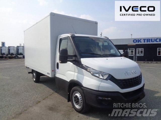 Iveco 35S16 Bakwagens met gesloten opbouw