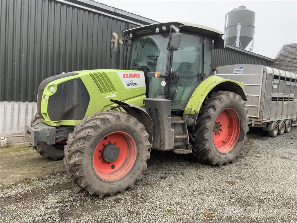 CLAAS ARION 620 Tractoren
