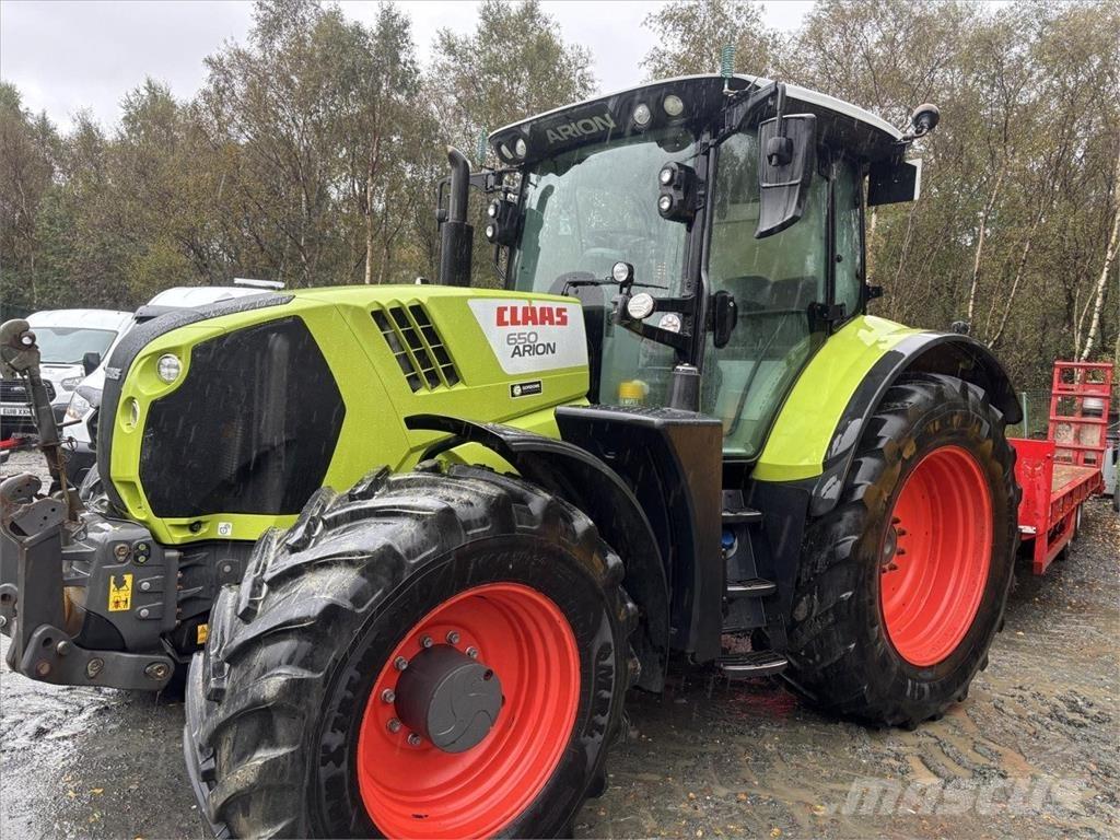 CLAAS ARION 650 Tractoren