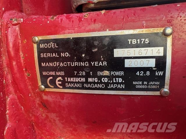 Takeuchi TB175 Midigraafmachines 7t - 12t