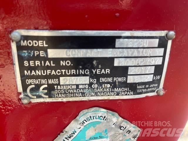 Takeuchi TB230 Midigraafmachines 7t - 12t