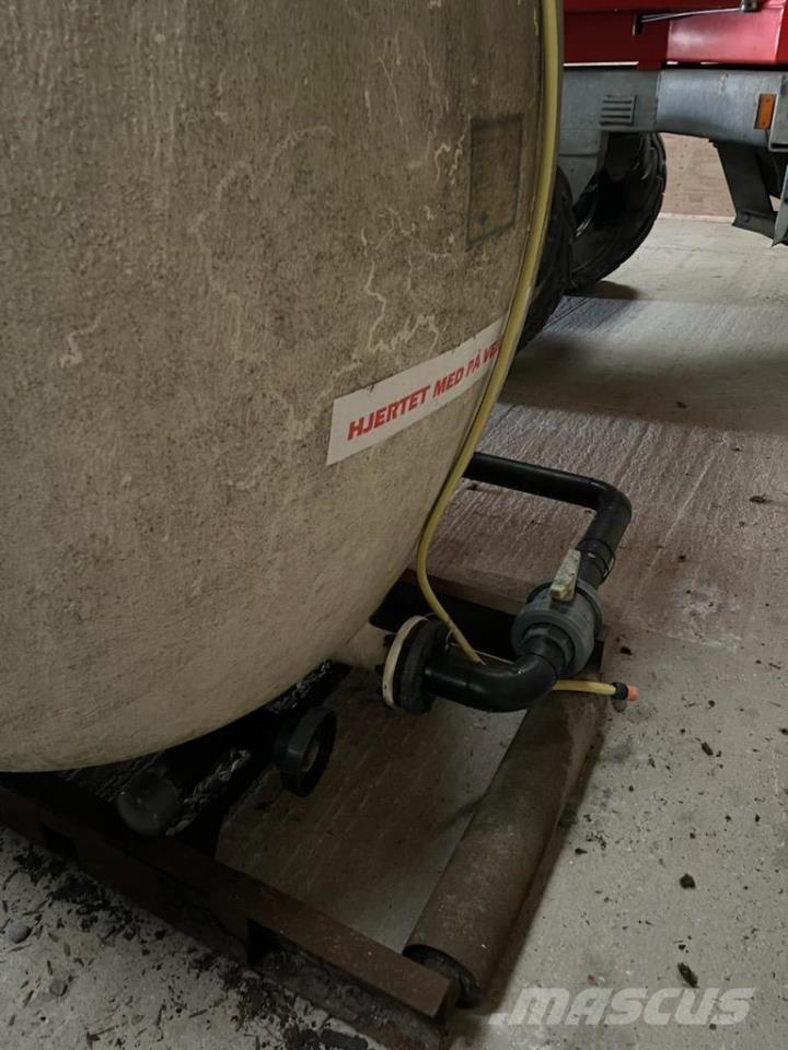  15.000 L vandtank Silo's