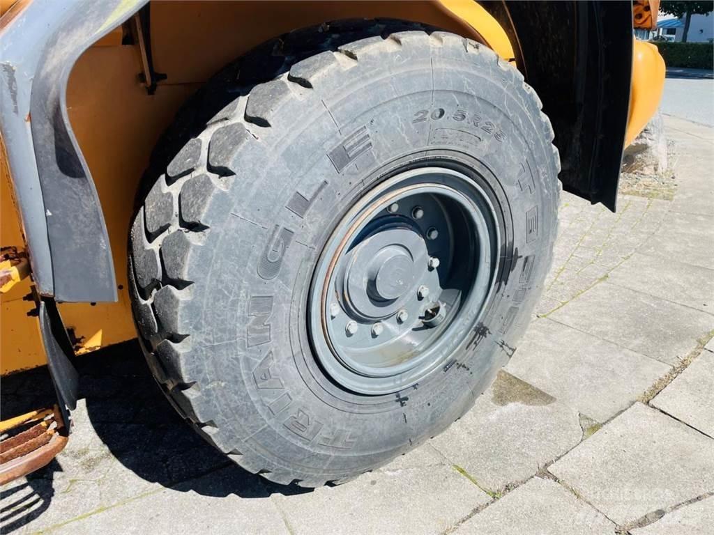 CASE 721F Wielladers