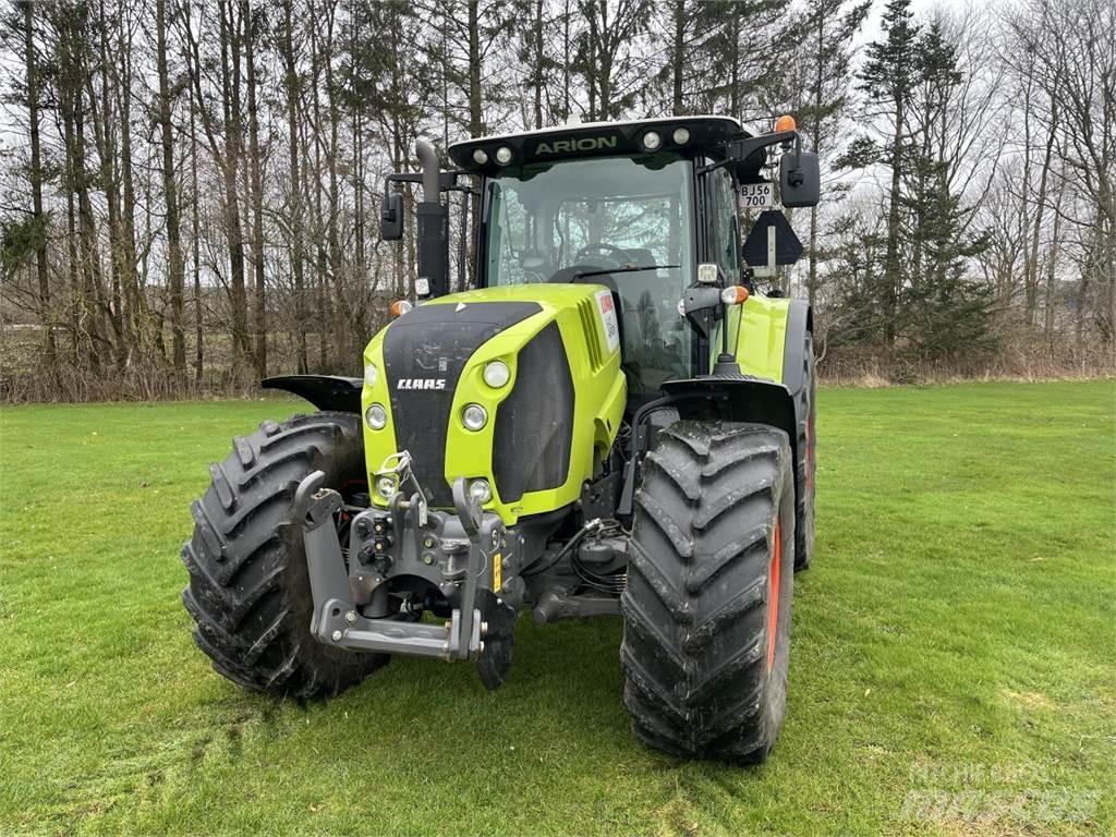 CLAAS ARION 640 Tractoren