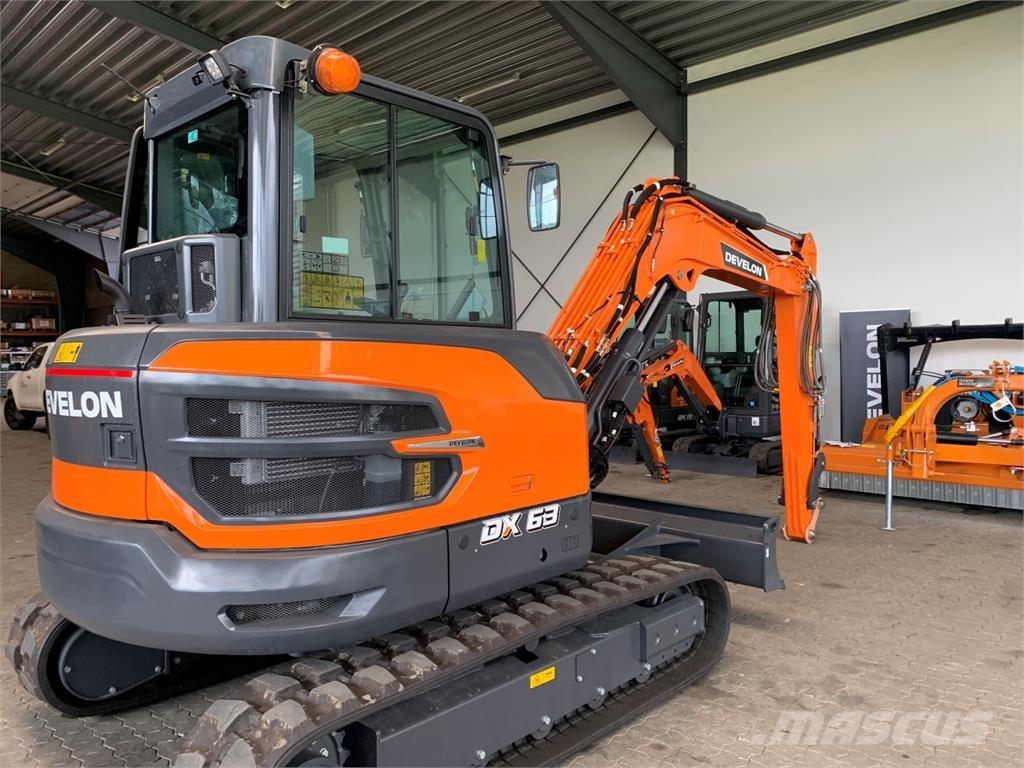 Develon DX63-7 Rupsgraafmachines