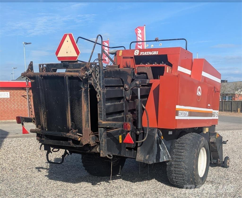 Hesston 4860 Vierkante balenpers
