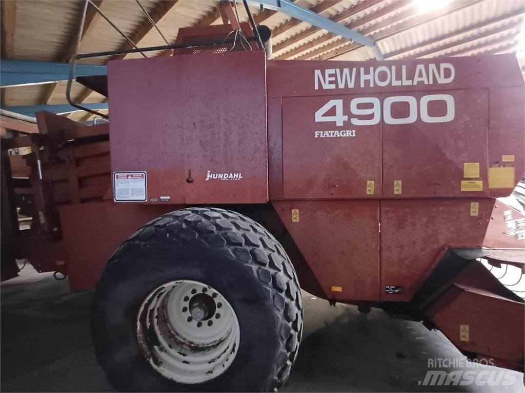 Hesston 4900 Vierkante balenpers
