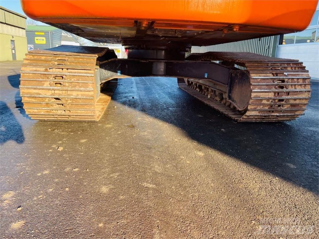 Hitachi ZX210-6 Rupsgraafmachines