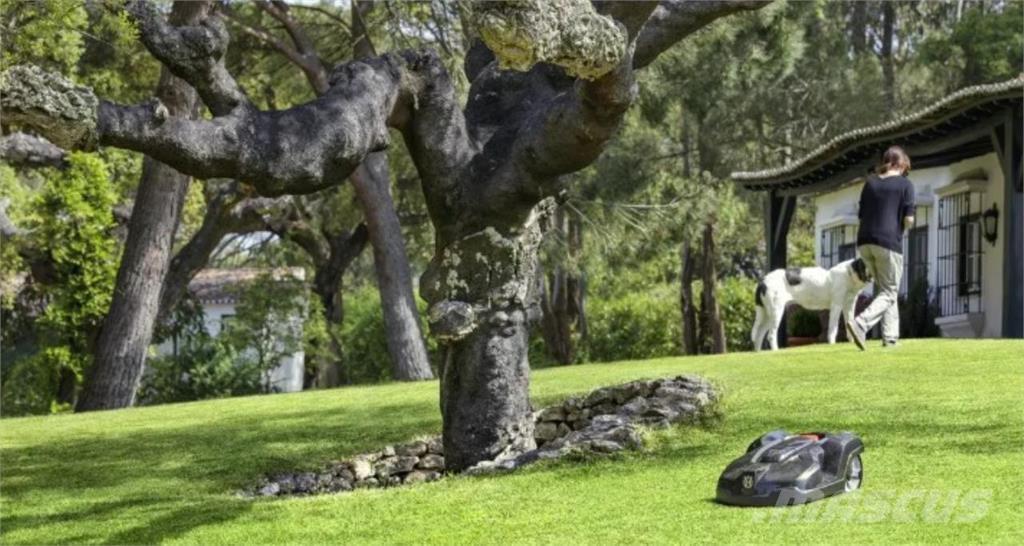 Husqvarna AM420 Maaiers