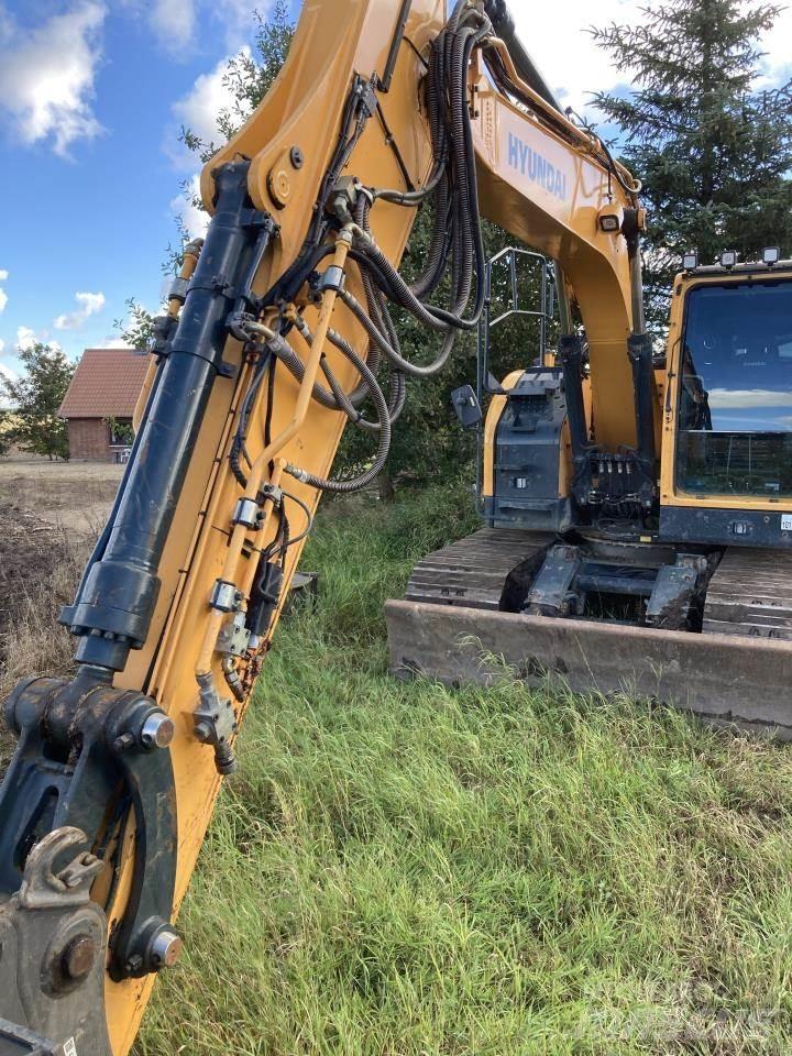 Hyundai HX 145 Rupsgraafmachines