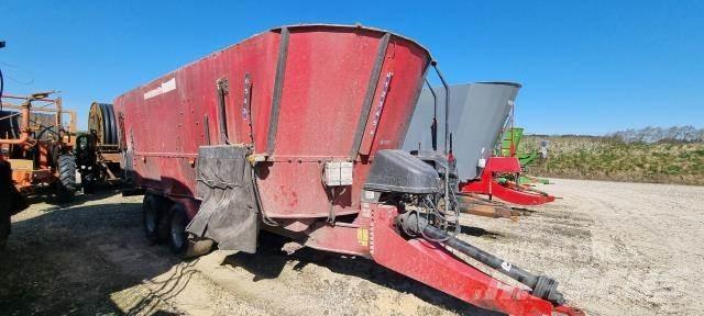 JF VM 29-3 Voedermachines