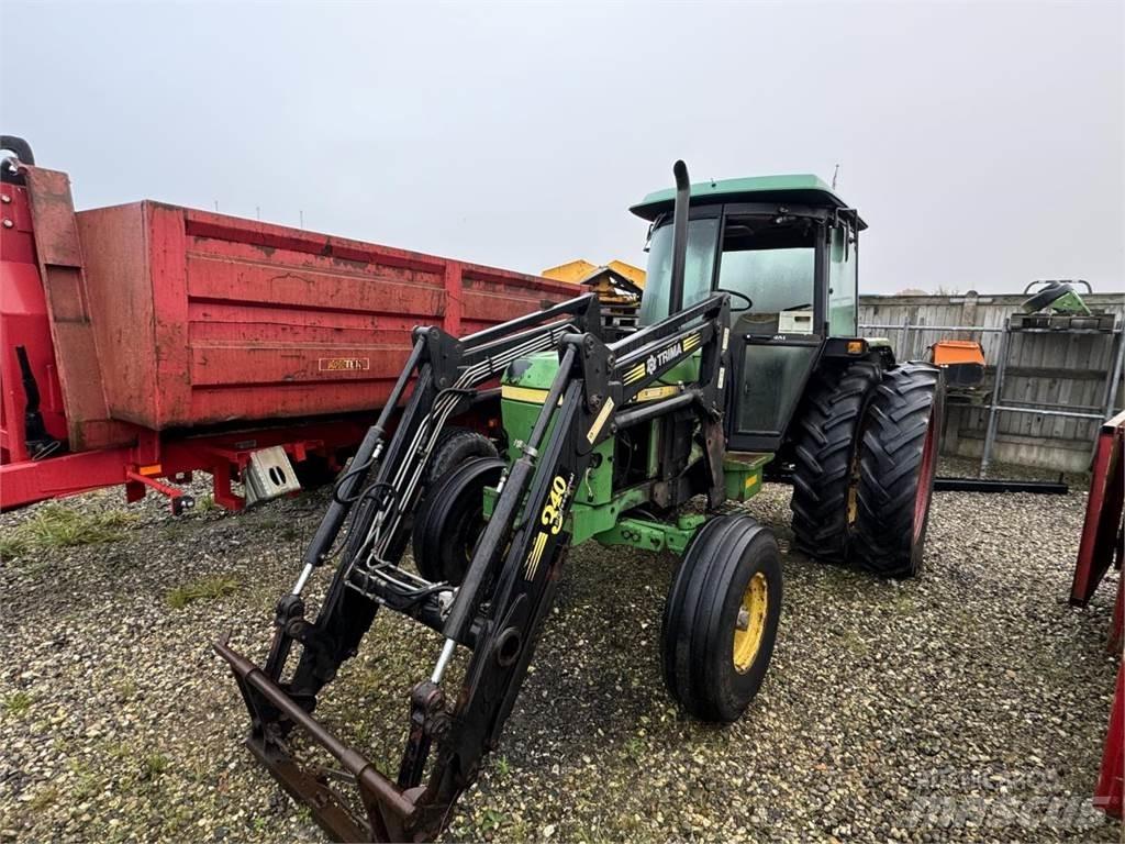 John Deere 2450 Tractoren