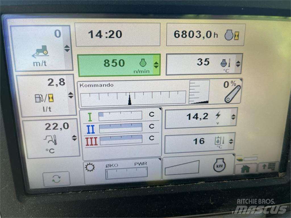 John Deere 6115 R Tractoren