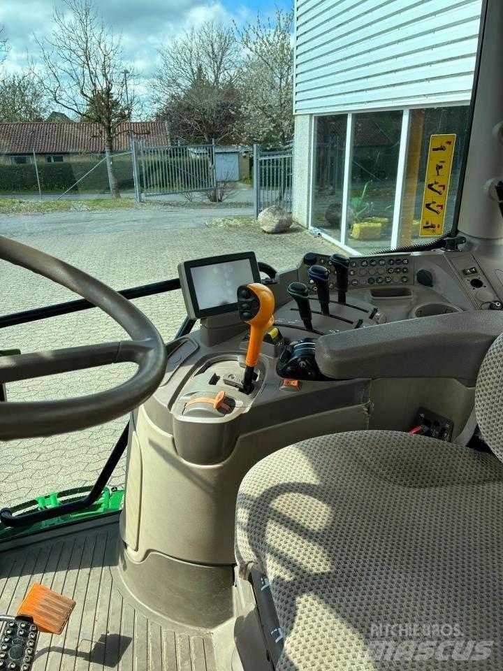 John Deere 6150R Tractoren