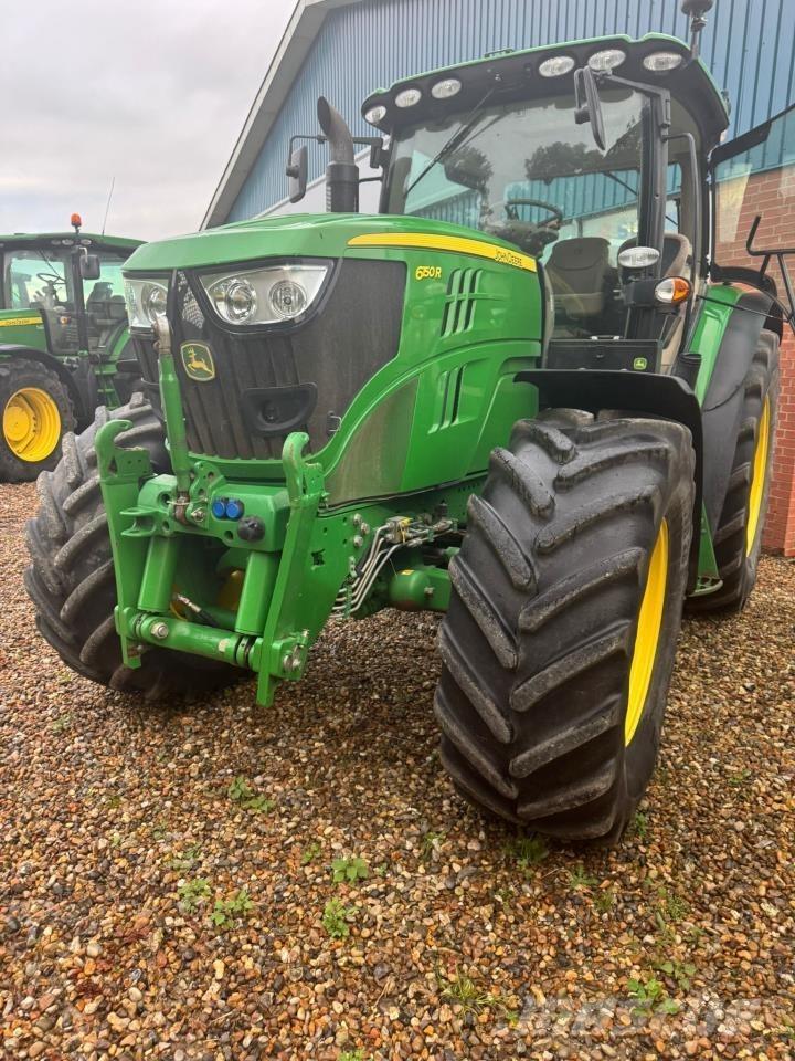John Deere 6150R Tractoren