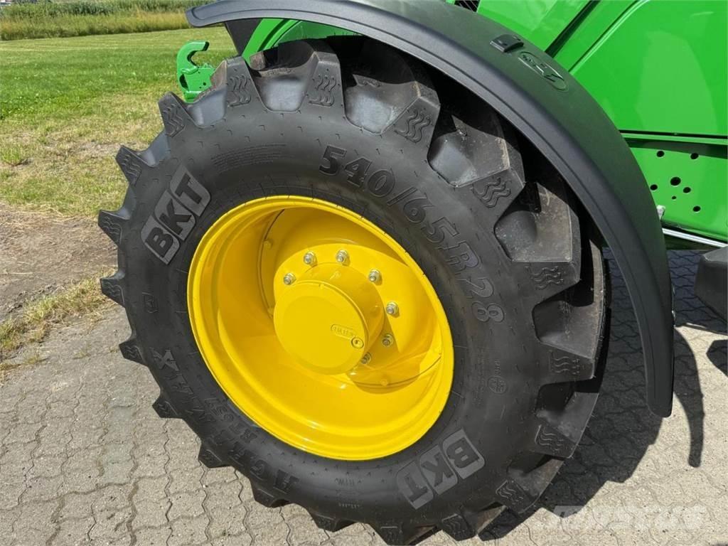 John Deere 6155M Tractoren