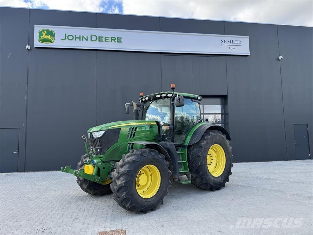 John Deere 6210 Tractoren