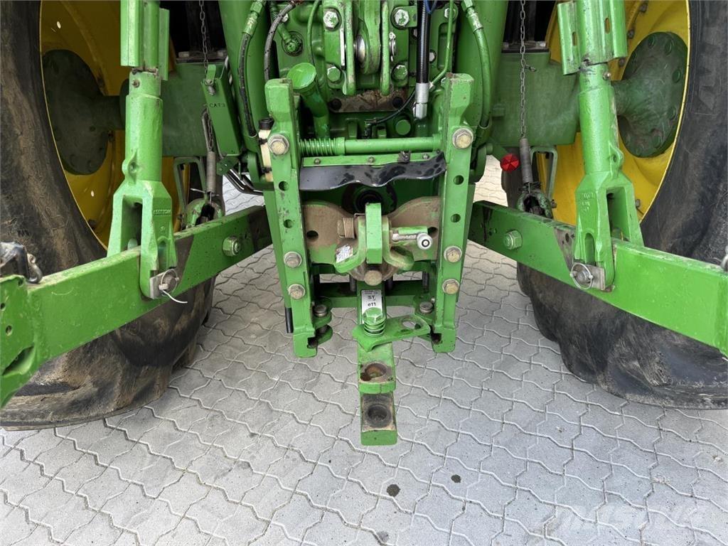 John Deere 6210 Tractoren
