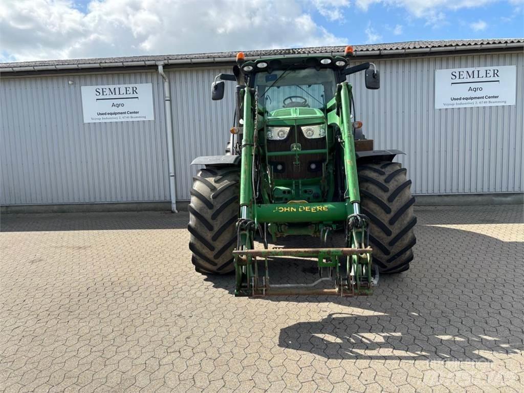 John Deere 6210R Tractoren