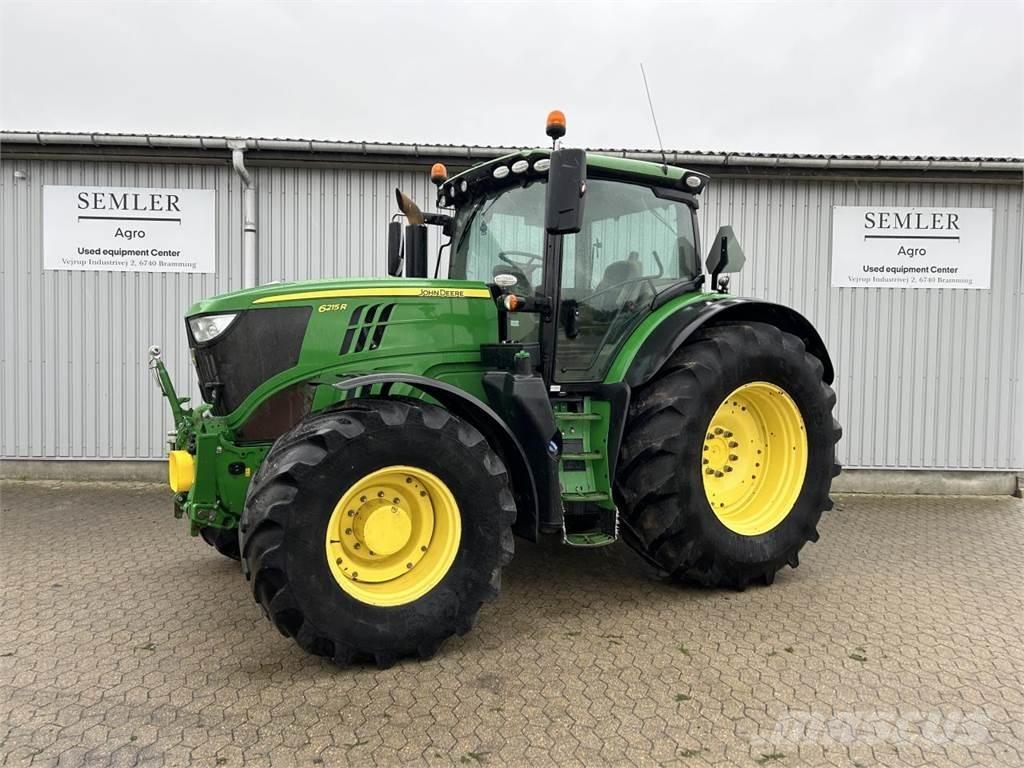 John Deere 6215R Tractoren
