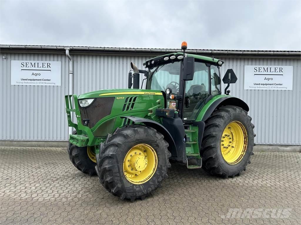 John Deere 6215R Tractoren