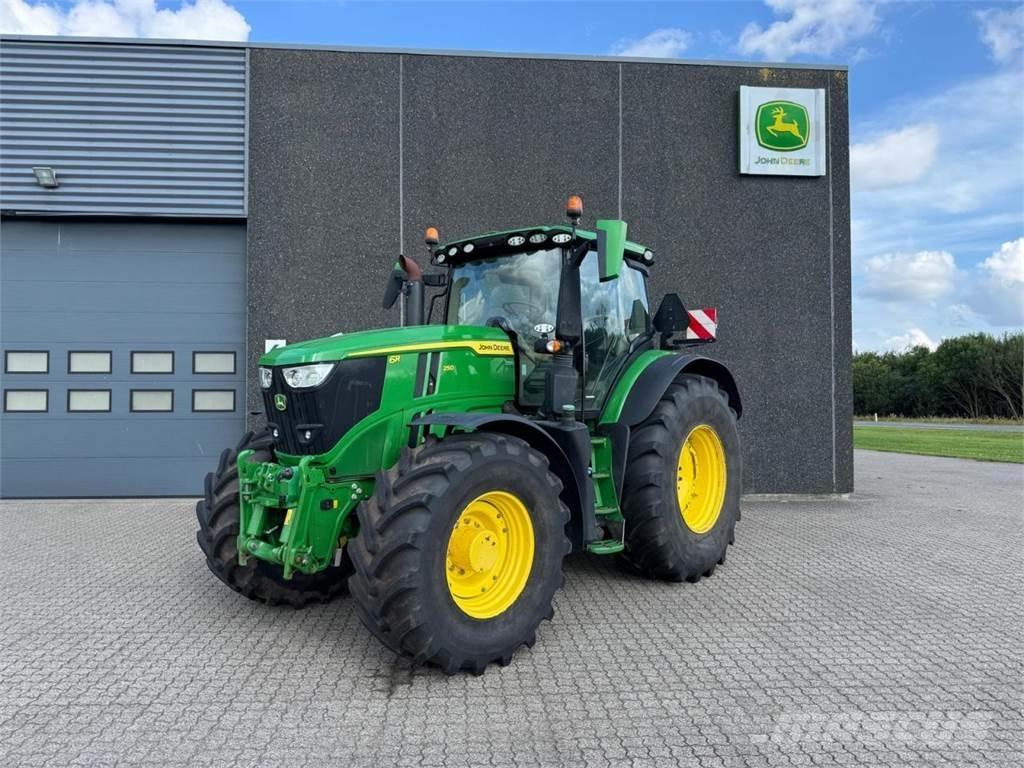 John Deere 6R 250 Tractoren