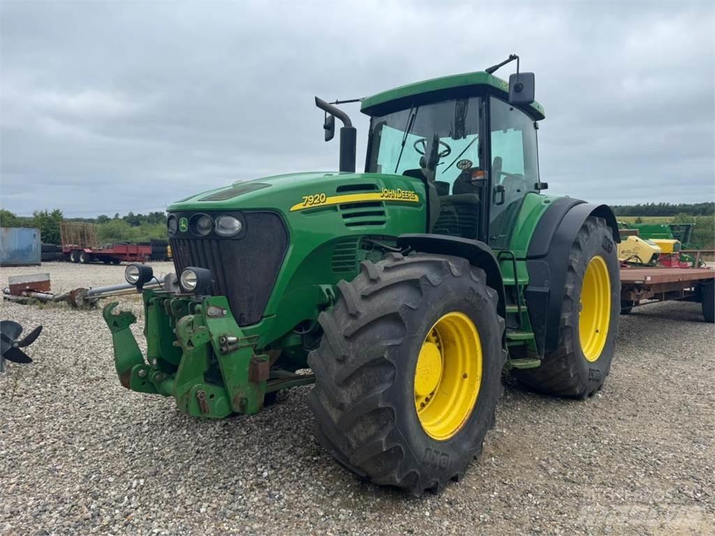 John Deere 7920 Tractoren