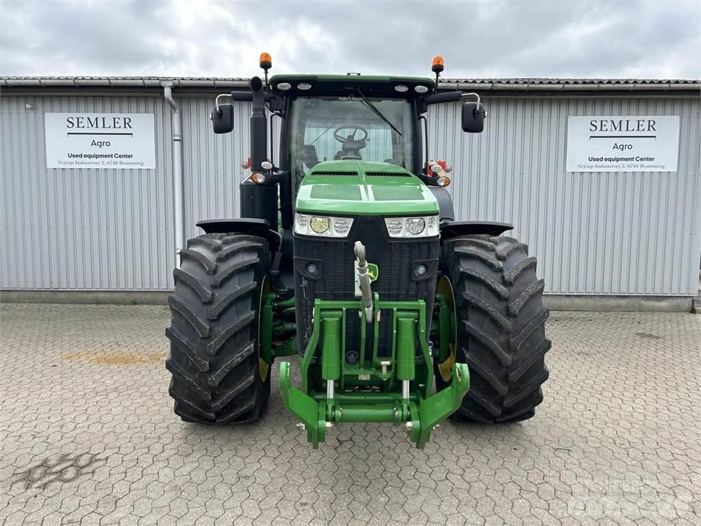 John Deere 8370R Tractoren