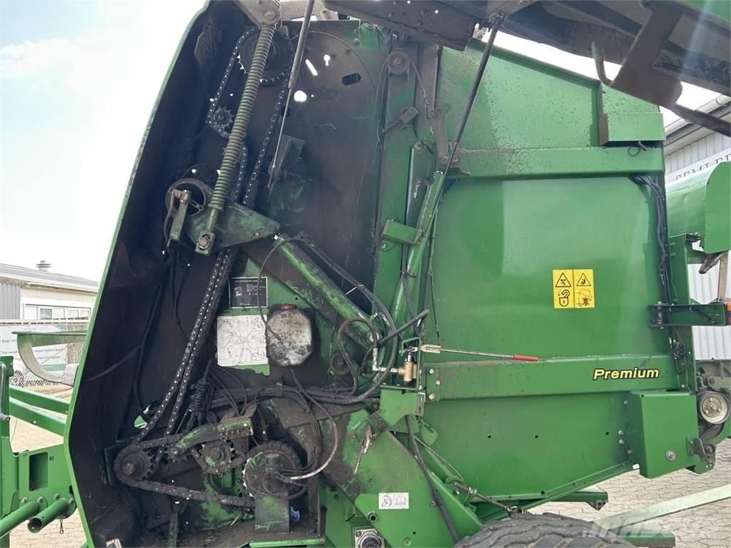 John Deere 864 Ronde-balenpersen