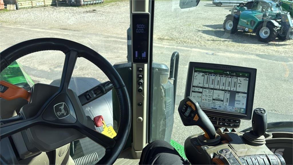 John Deere 8R 340 Tractoren