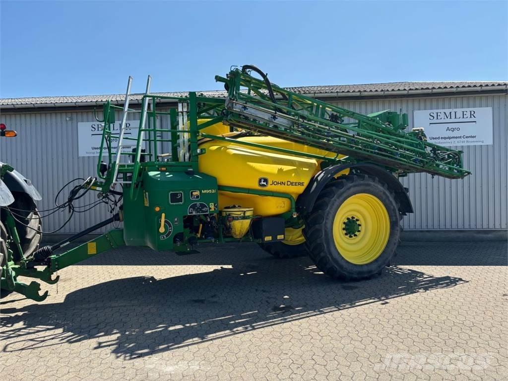 John Deere M952I Getrokken spuitmachines