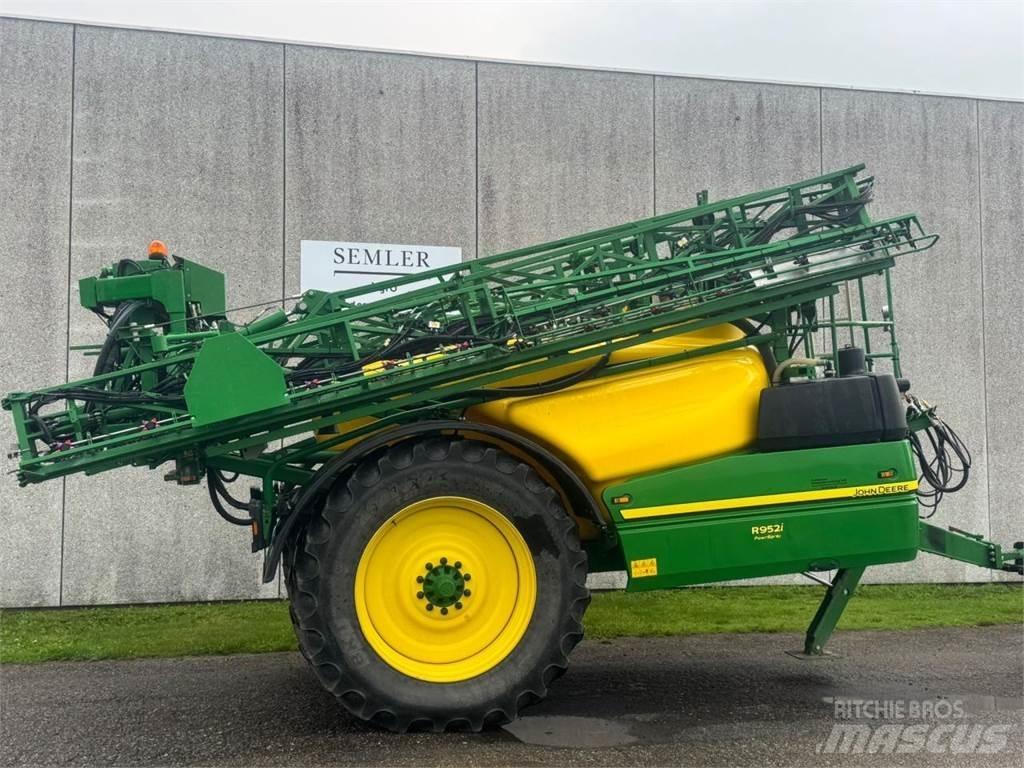 John Deere R952I Getrokken spuitmachines