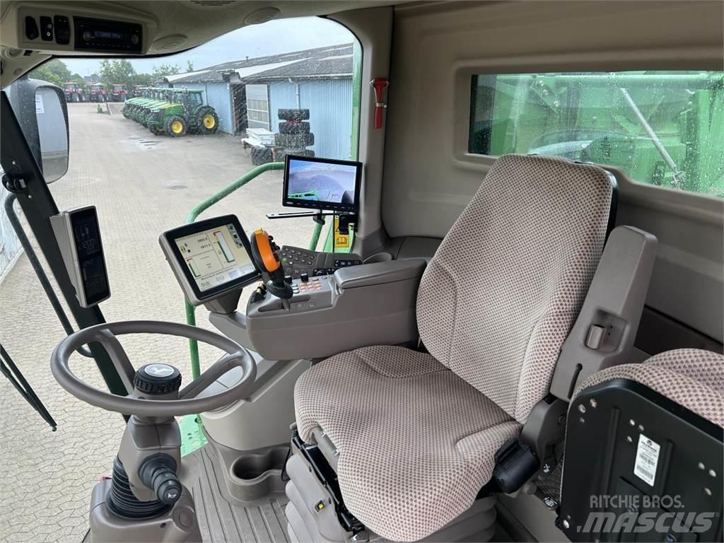 John Deere S690 Maaidorsmachines