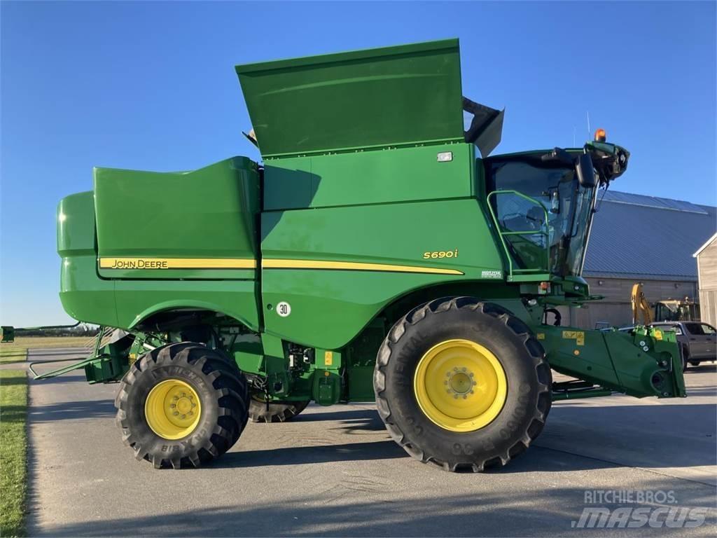 John Deere S690I Maaidorsmachines