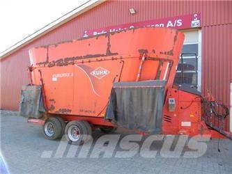 Kuhn 27 M3 Voedermachines