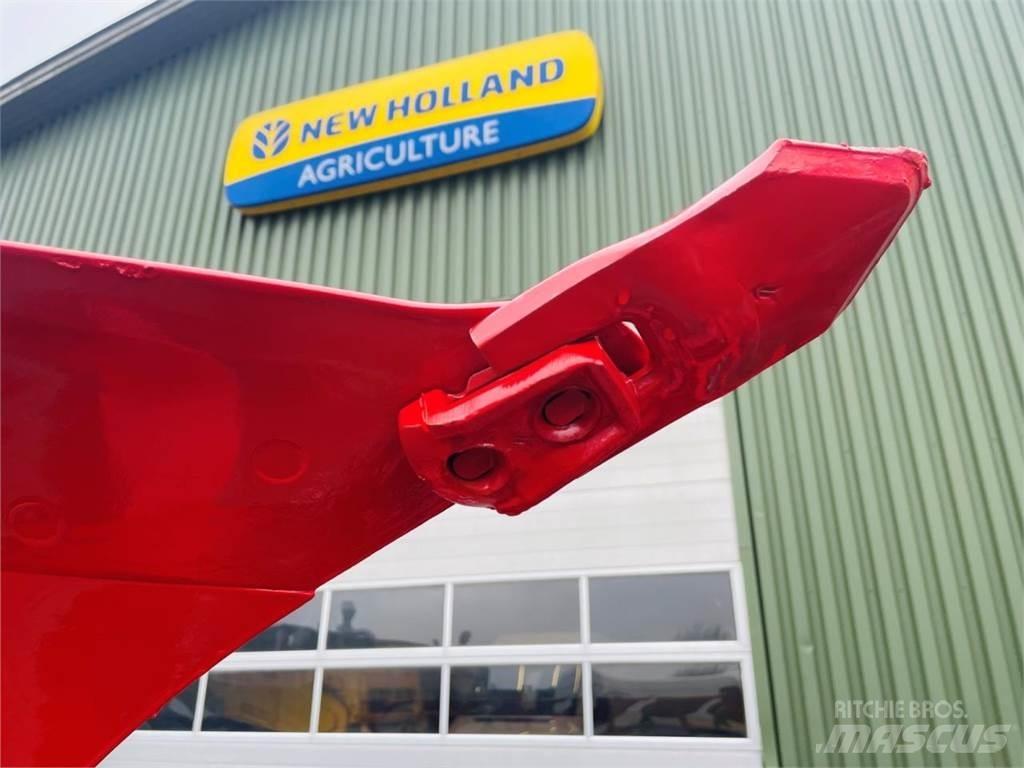 Kverneland 3400S Wentelploegen