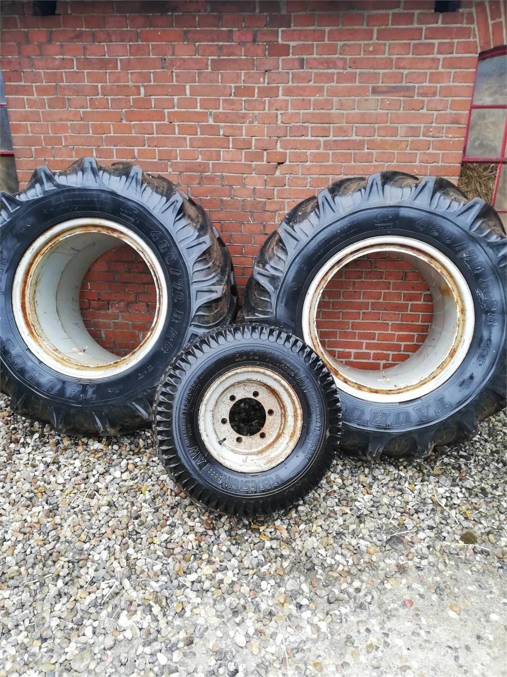 NDI 480/70R28 Banden, wielen en velgen