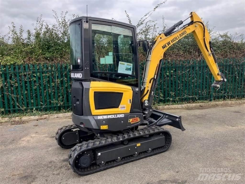 New Holland E25D Minigraafmachines < 7t