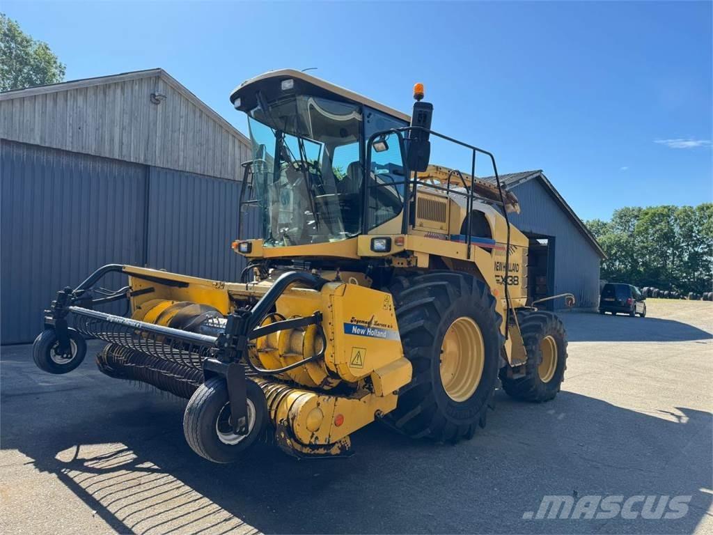 New Holland FX38 Getrokken veldhakselaar