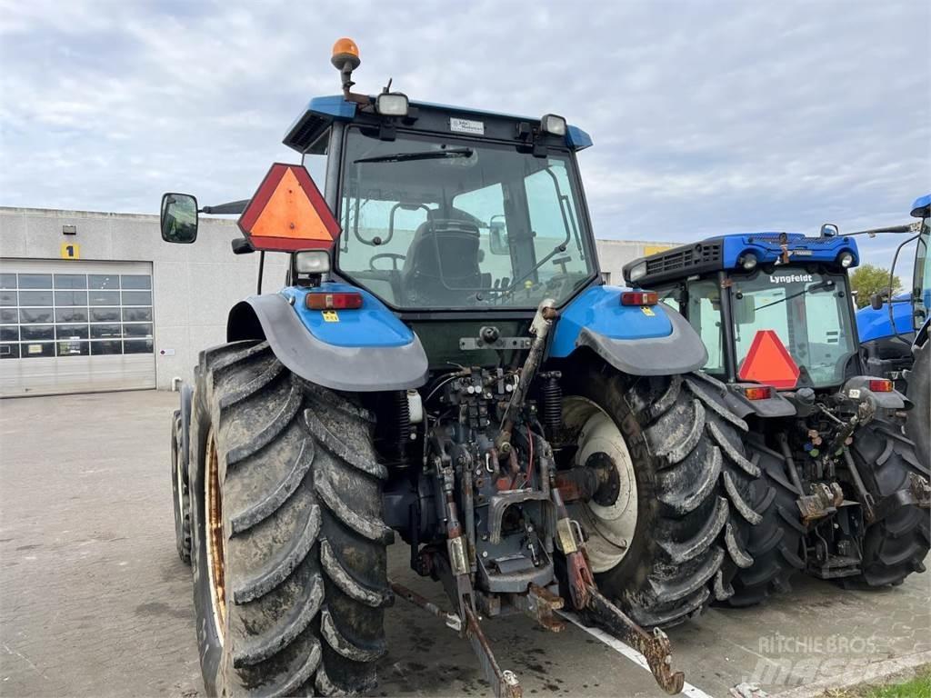 New Holland TM150 Tractoren