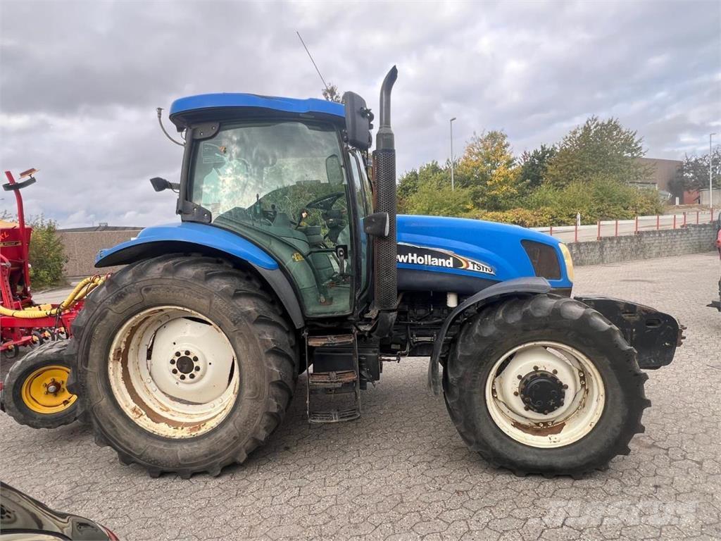 New Holland TS115A Tractoren