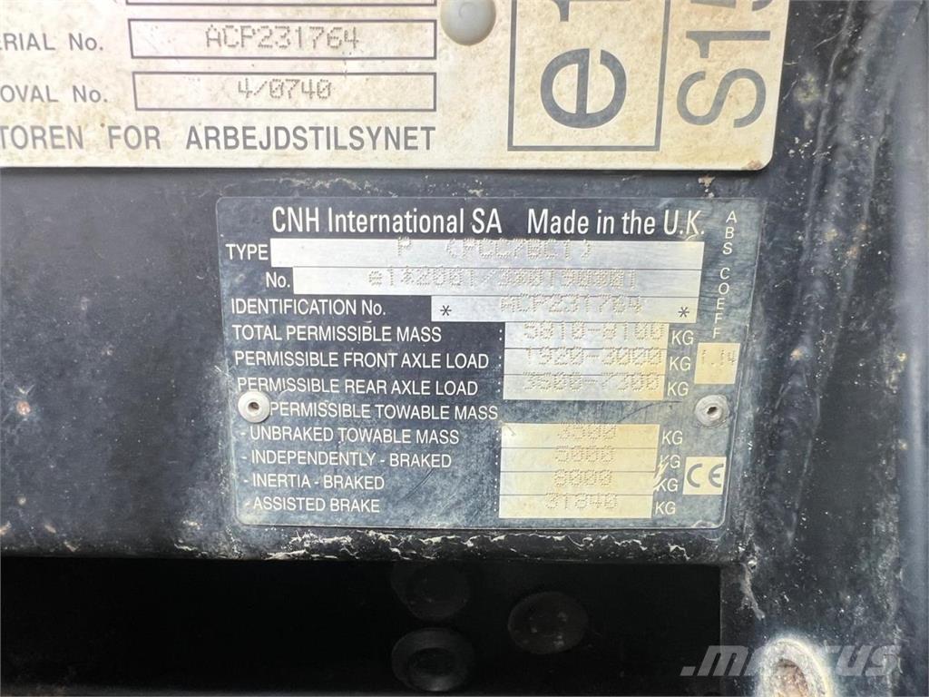 New Holland TS115A Tractoren